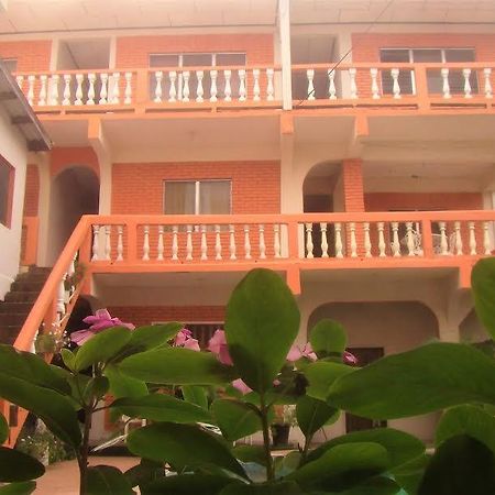 Hotel Casa Marina Ла-Сейба Екстер'єр фото